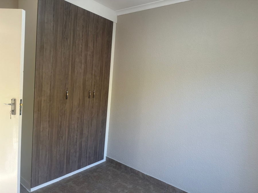 To Let 3 Bedroom Property for Rent in Safari Gardens North West